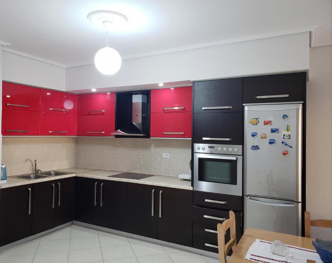 Stephan Apartments ساراندا المظهر الخارجي الصورة
