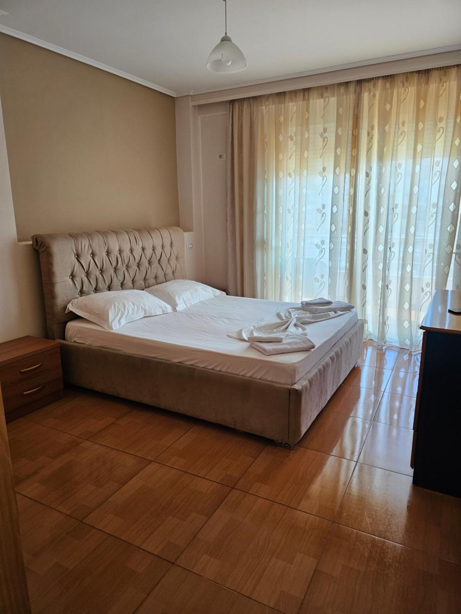 Stephan Apartments ساراندا المظهر الخارجي الصورة